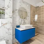 Willa Lauret With Hot-tub, Sauna, Heated Pool, 3 En Bedrooms Grubine