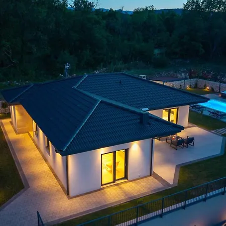 فيلة New! Lauret With Hot-tub, Sauna, Heated Pool, 3 En Bedrooms *